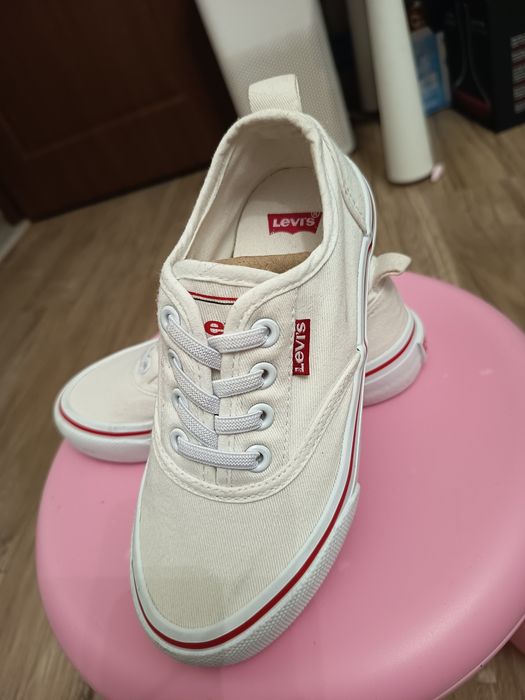 Tenesi Levi's Kids New Pearl nr. 32