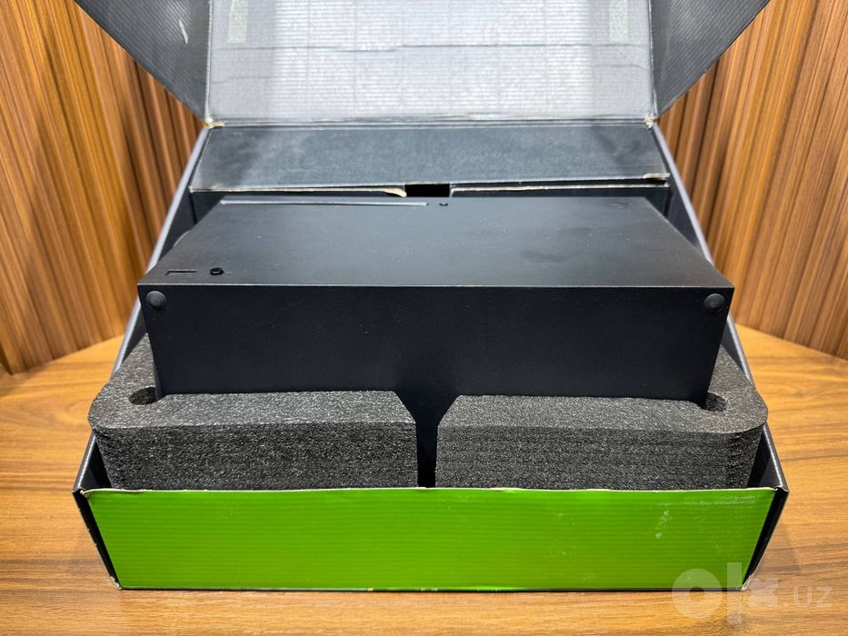 Xbox series X в хорошем состоянии