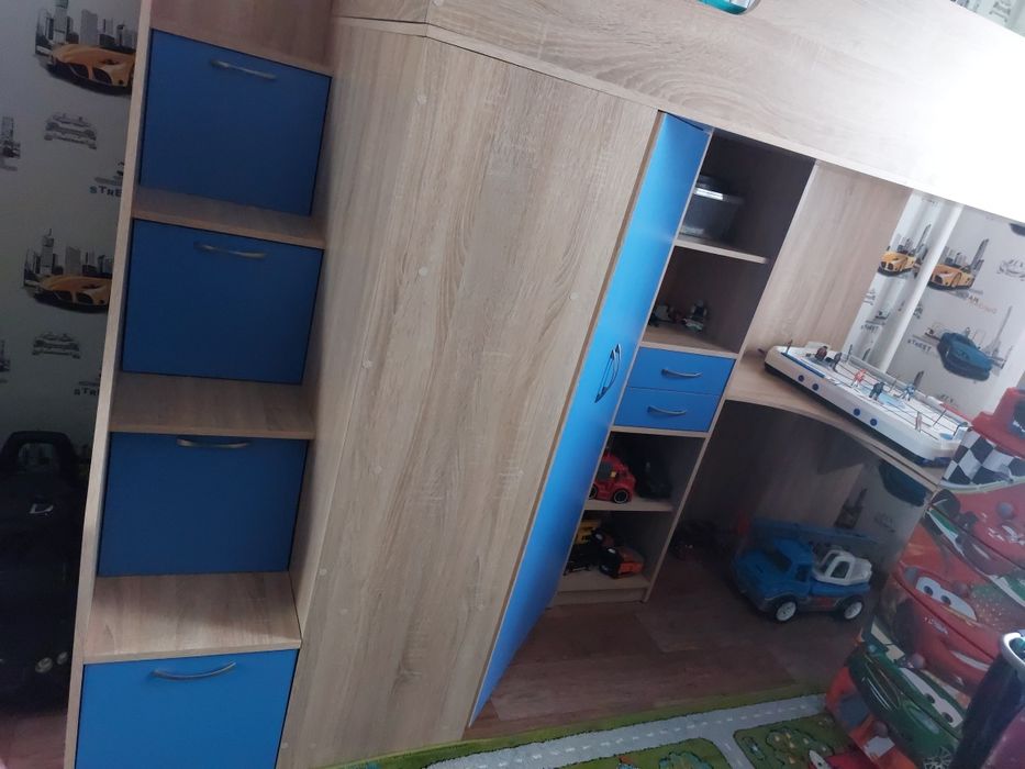 Кровать-чердак для детей + матрас