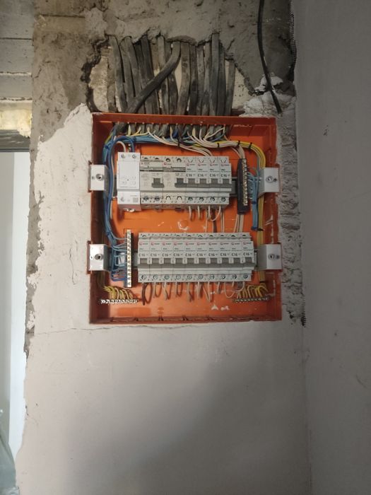 Услуги электрика!!