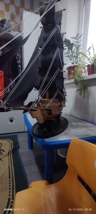 Продается корабль. Ручной работы. Б/у