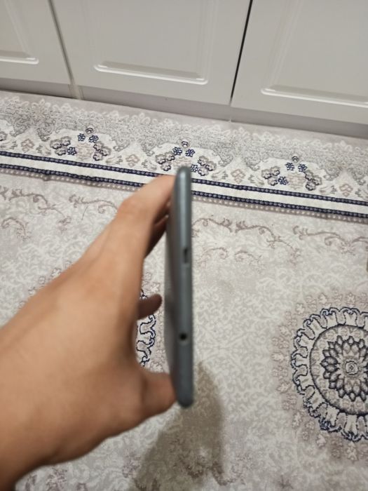 Планшет Alcatel 4-8 гб