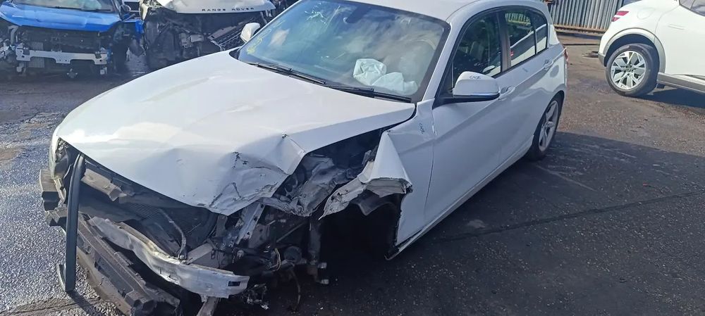 Dezmembrari / Dezmembrez BMW 116 B37D15U0 cutie viteze cutie viteze manuală GS6-17DG cod culoare ALPINWEISS III (300).