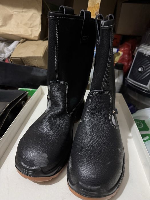 Спец обувь 43 размер