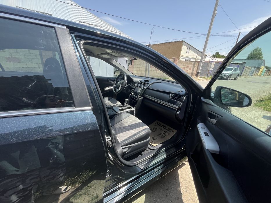 Toyota camry 50 SE
