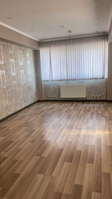 Сдается в аренду офис в центре города, ст.м. Дружба Народов, 85 кв.м.