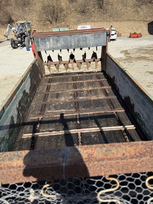 Vand mig de gunoi de 7 tone cu 3 lanturi