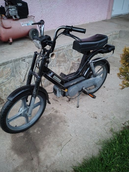 Vând scuter Piaggio