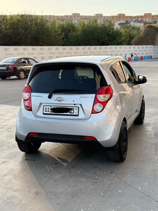 Arenda vikup Spark avtomat