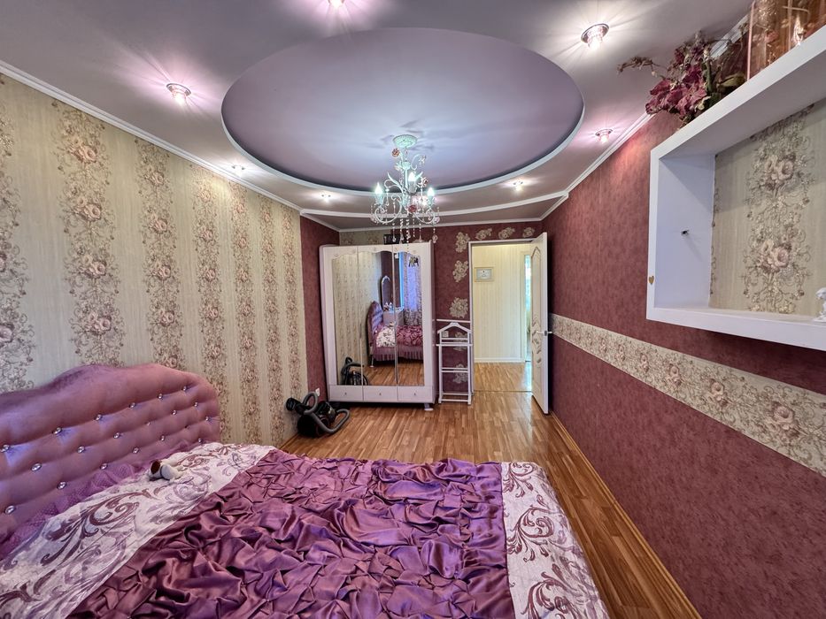 Продажа 4 комн. кв. - пр. Республики 32