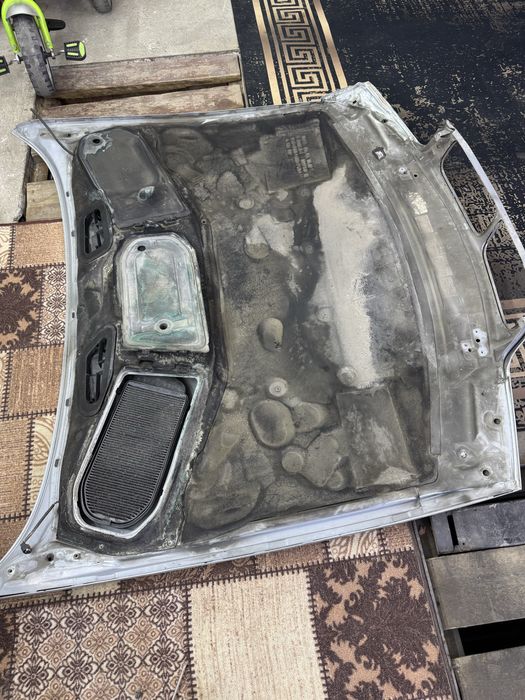 Продам капот бмв е 38