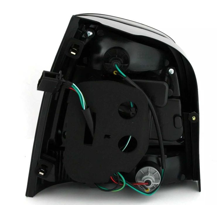 Стопове ЛЕД ПОЛО 9Н3 VW Polo 9N3 Led Диодни Тунинг Спорт Опушени