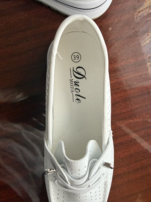 Обувь женская 39 размер