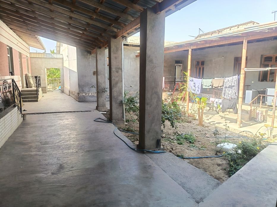 Bektemir tumani da Hovli sotiladi