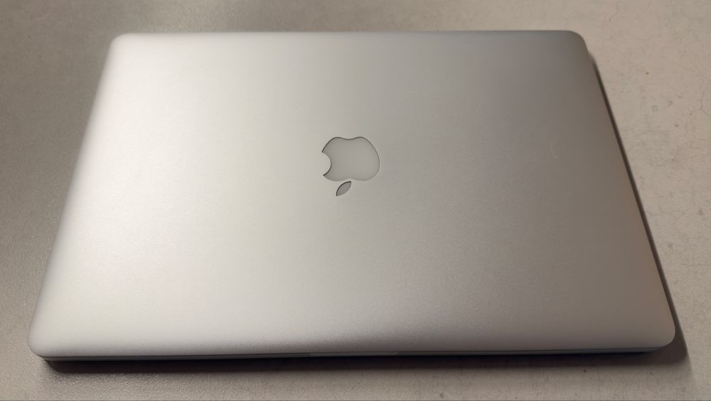 MacBook Pro 15,6 inch, mid 2015