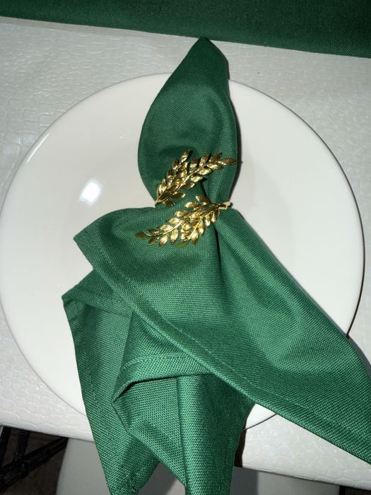 Аренда стол и стульев