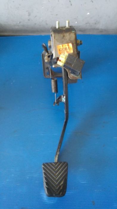 pedala frana hyundai i20 32800-1j100