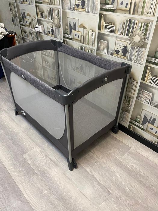 Продам б/у десткую кроватку