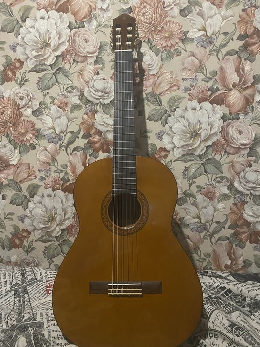 Гитара  Yamaha C40 в отличной состоянии.