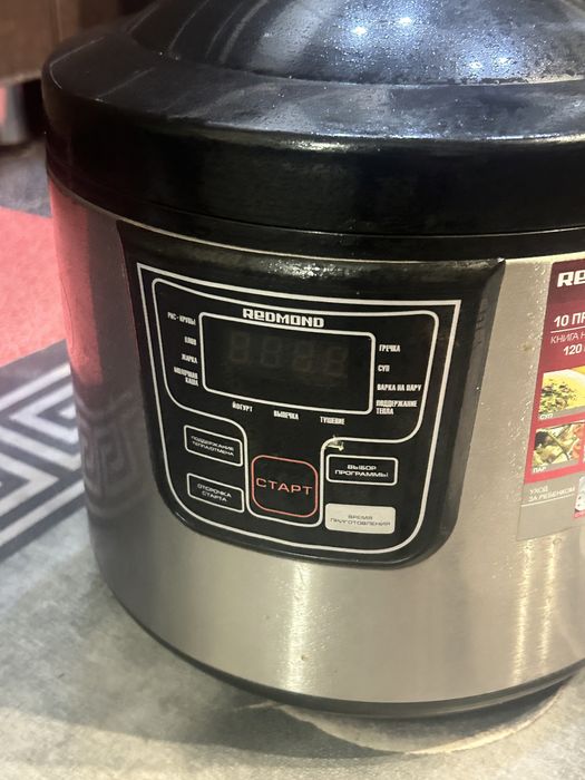 Мультиварка Редмонд