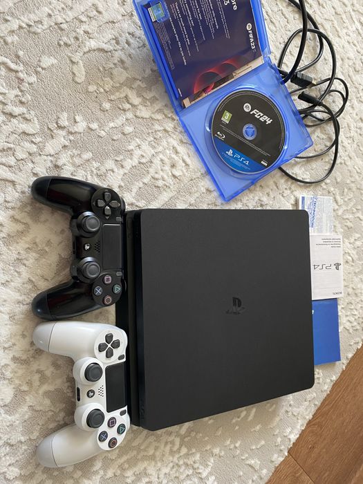Sony Playstation 4 slim