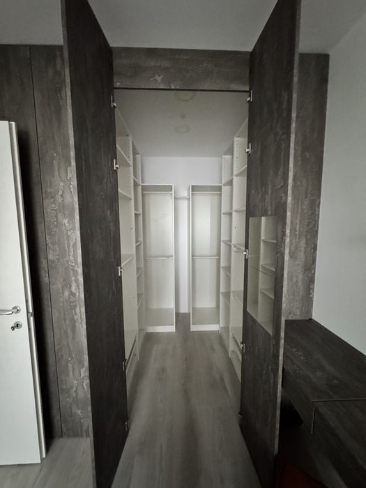 Inchiriez apartament de 2 camere in Hils Pallady cu loc de parcare