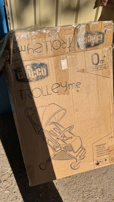 Продам прогулочную коляску Chicco TrolleyMe