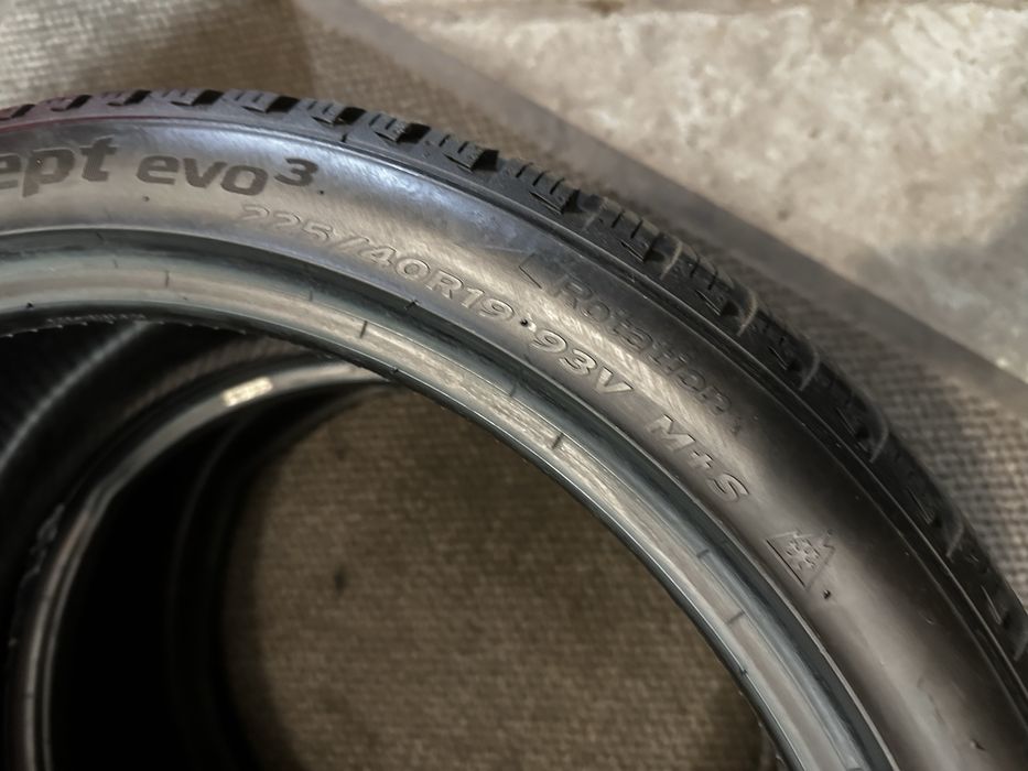 225/40 R19 93V XL - Hankook Winter I Cept Evo3 M+S Oferta