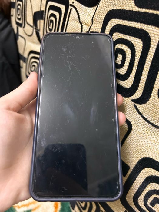 обмен на 11 айфон или продам