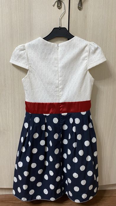 Платье  на  деаочку