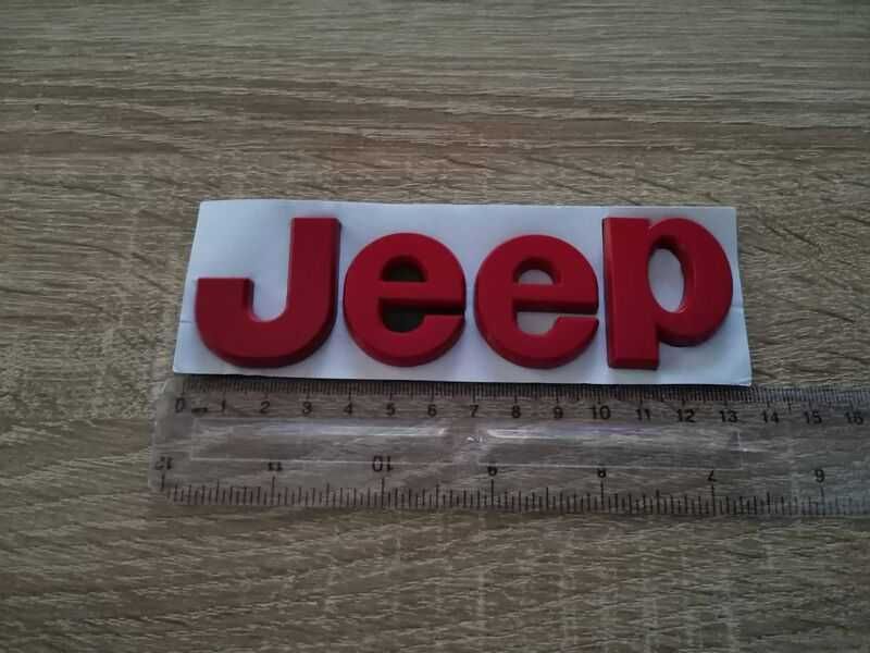 червен надпис Jeep