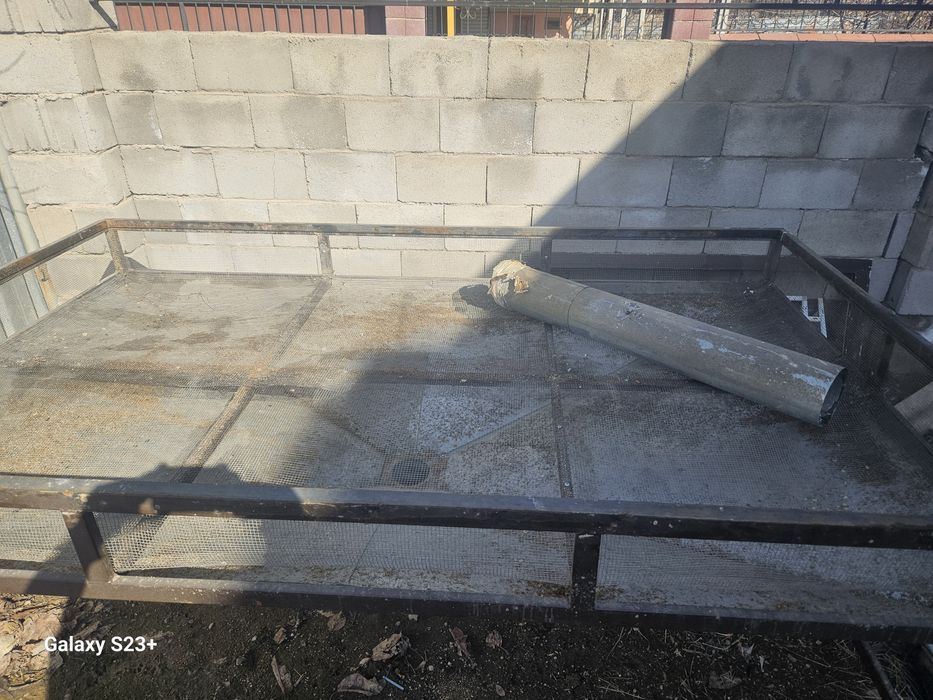 Железный стол для сушки