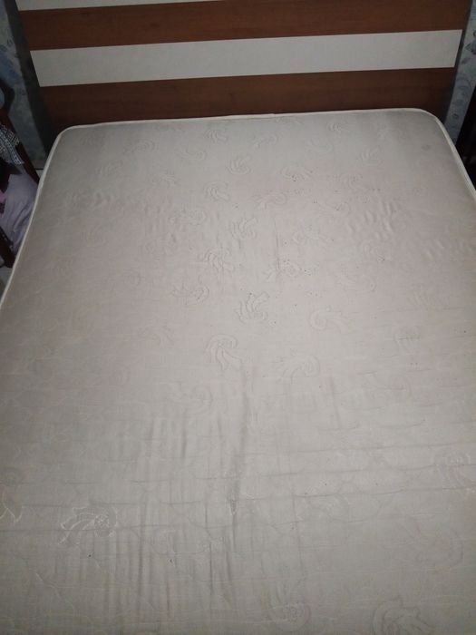 Каркас двухспальной кровати