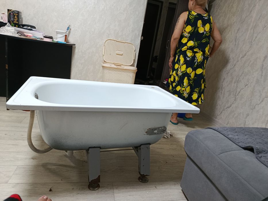 Продам срочно ванну