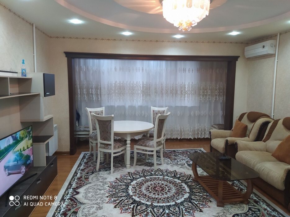 Квартира Сдаём метро ойбек