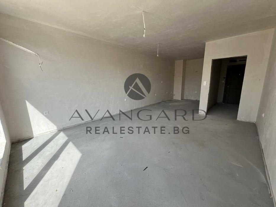 Продава се Двустаен апартамент в Пловдив, Кършияка - 80 кв.м за 2000 €/кв.м - Снимка #1