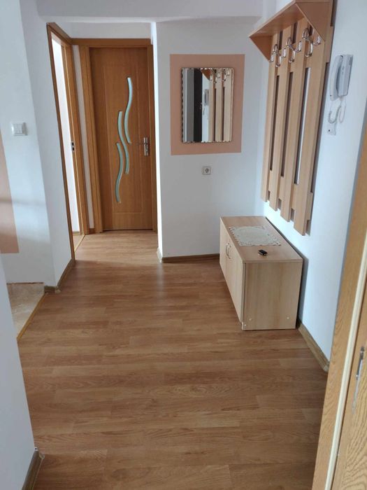 Apartament de inchiriat