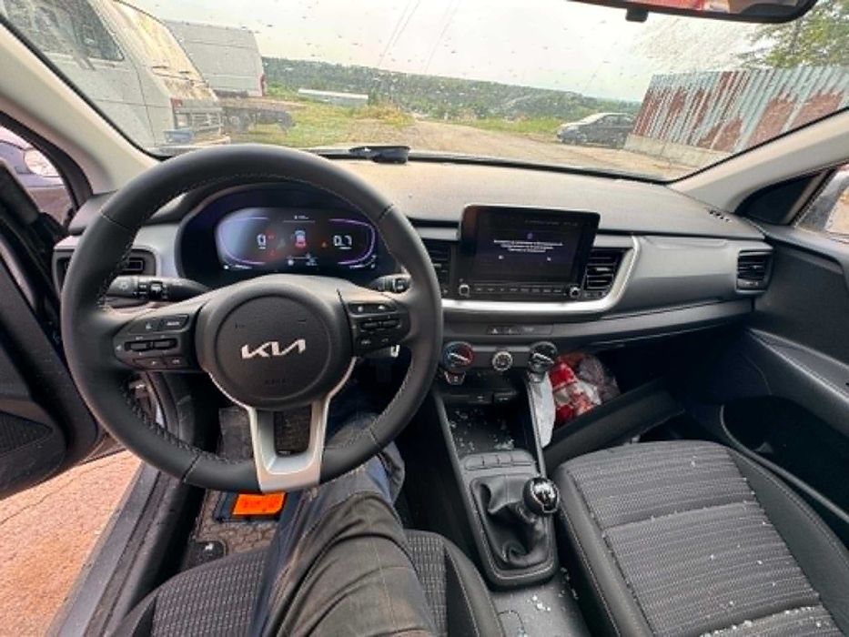 kia stonic 1.2 на части 7000км киа стоник на части камера дигитално табло
