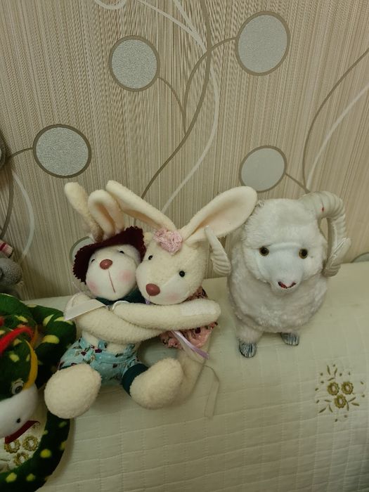 Игрушки мягкие фирменные