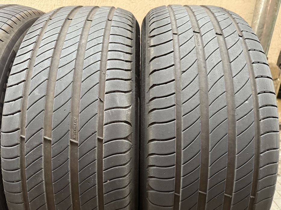 Автомобилни гуми 225 55 18 Mishelin