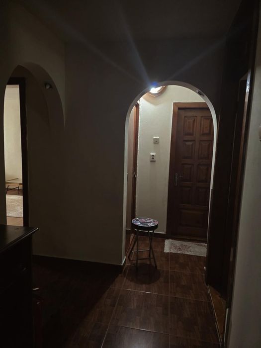 Apartament cu  4 camere  87 mp– Rovine