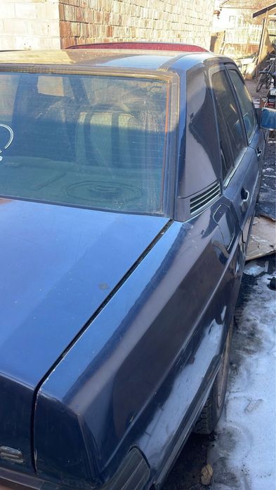 Продам мерседес 190