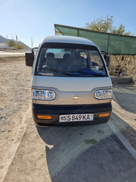 Damas sotiladi  2012