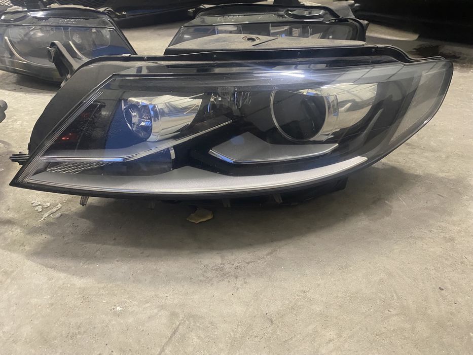 Far xenon vw passat cc 2011-2014