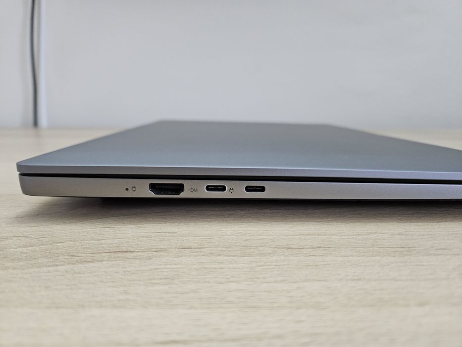 Lenovo IdeaPad 5 Pro 16" | 32GB RAM | 1TB | Ryzen 7 7840HS