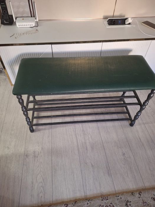 Двер,табуретка,пуфик,сидилька