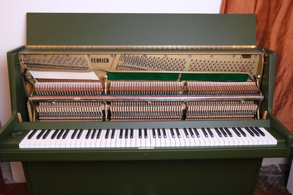 Pianina Feurich cu transport si garantie
