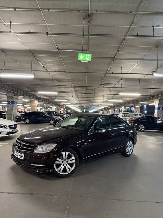 MERCEDES-BENZ C-Class 2010