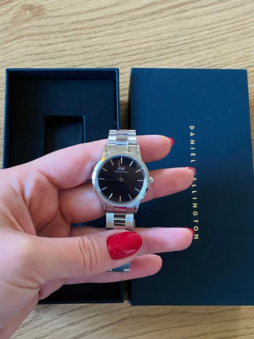 Daniel Wellington Дамски часовник от инокс