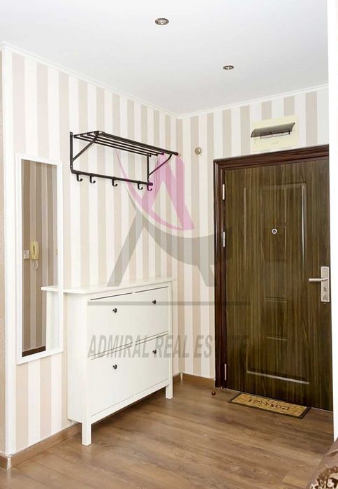 Дава се под наем Четиристаен апартамент в Варна, Бриз - 130 кв.м за 869 € - Снимка #6